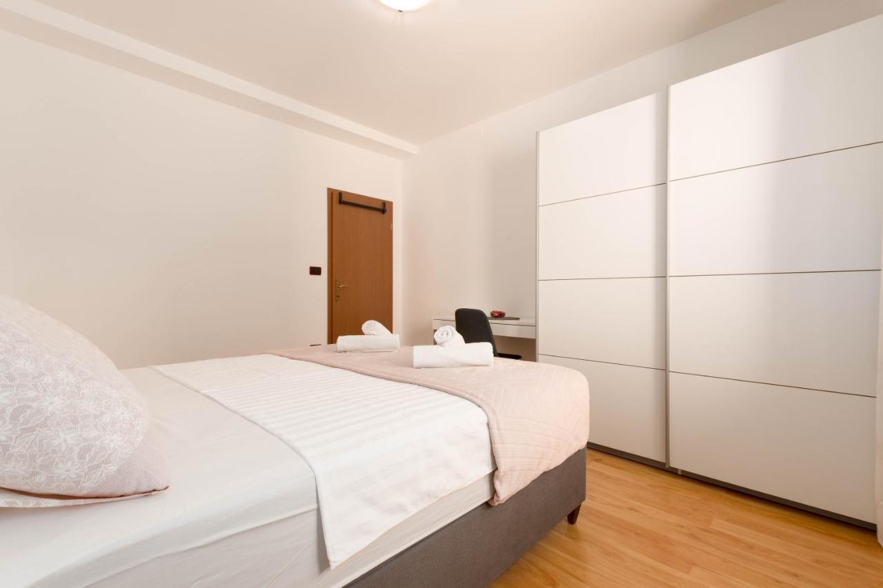 Apartment Lucija, Stinjan Pola Esterno foto